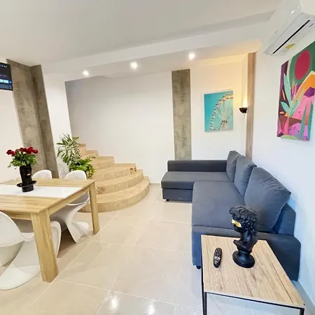 Belle Epoque Saint-raphael ベッド・アンド・ブレックファスト Saint-Raphaël