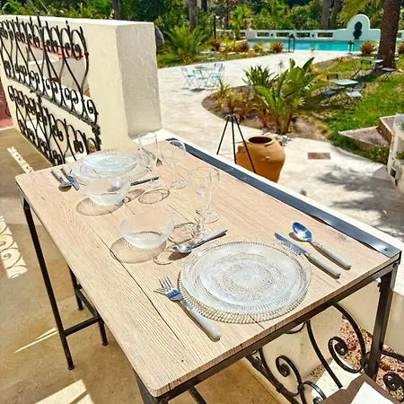 Belle Epoque Saint-raphael ベッド・アンド・ブレックファスト 3*