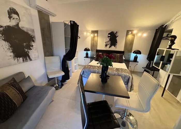 Belle Epoque Saint-raphael 3*