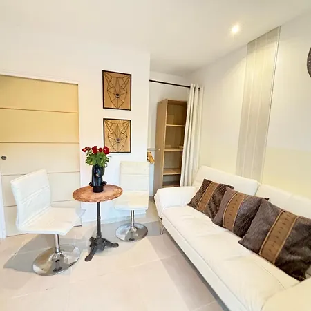 Bed & Breakfast Belle Epoque Saint-raphael