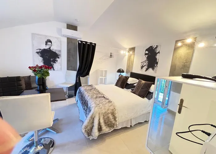 Bed & Breakfast Belle Epoque Saint-raphael