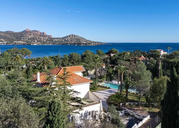 Bed & Breakfast Belle Epoque Saint-raphael